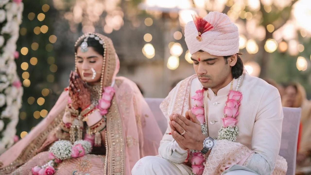 Neeraj Chopra wife himani mor