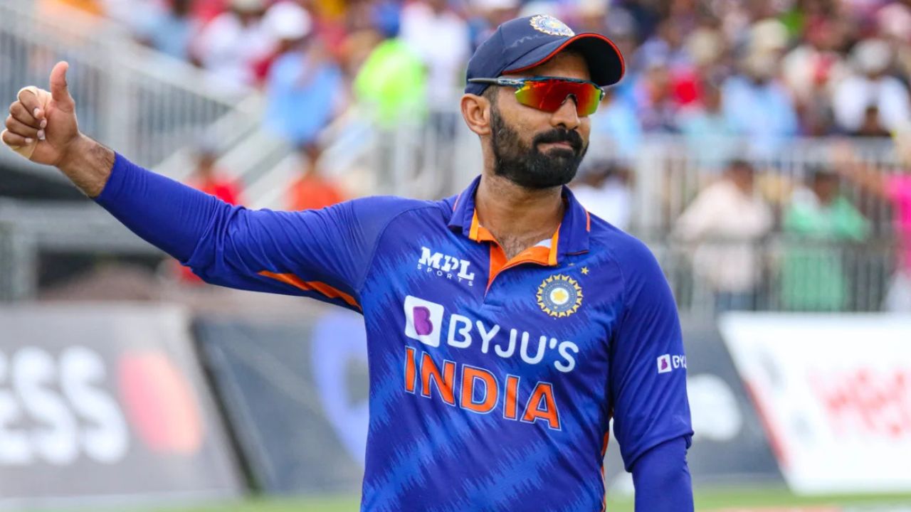Dinesh Karthik Became Team India Captain for Hong Kong Sixes Ravichandran Ashwin also in squad