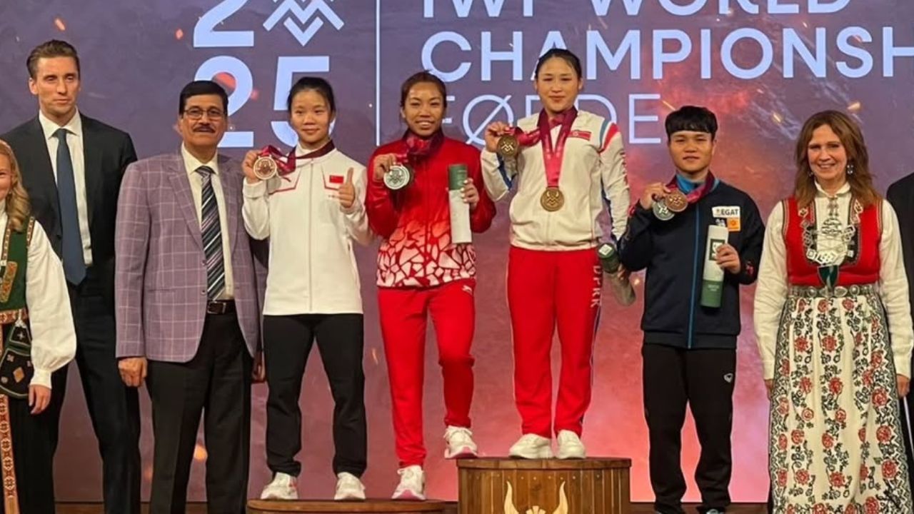 Mirabai Chanu won silver medal for India in World Championship 2025 lift 199 Kg