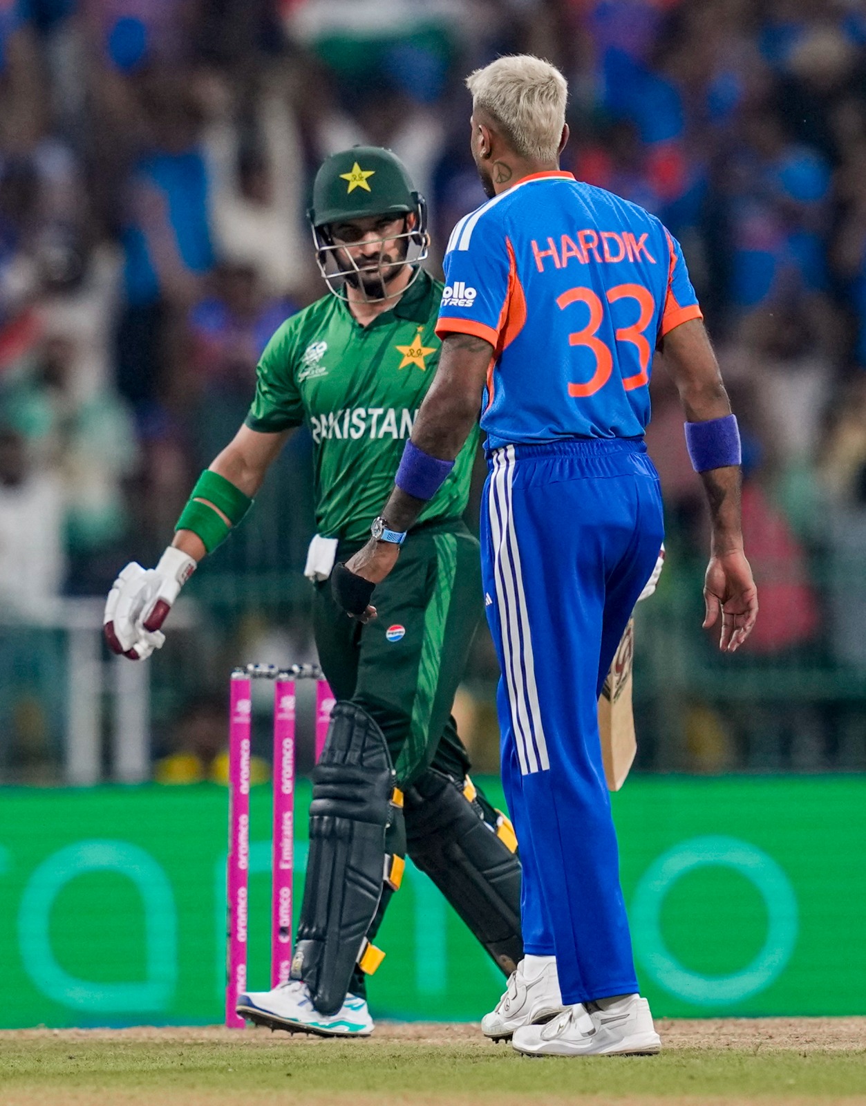 Hardik Pandya No Look Celebration After Sahibzada han Wicket