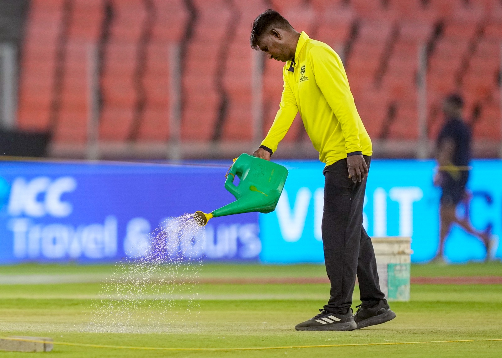 IND vs SA: Narendra Modi Stadium Pitch Report