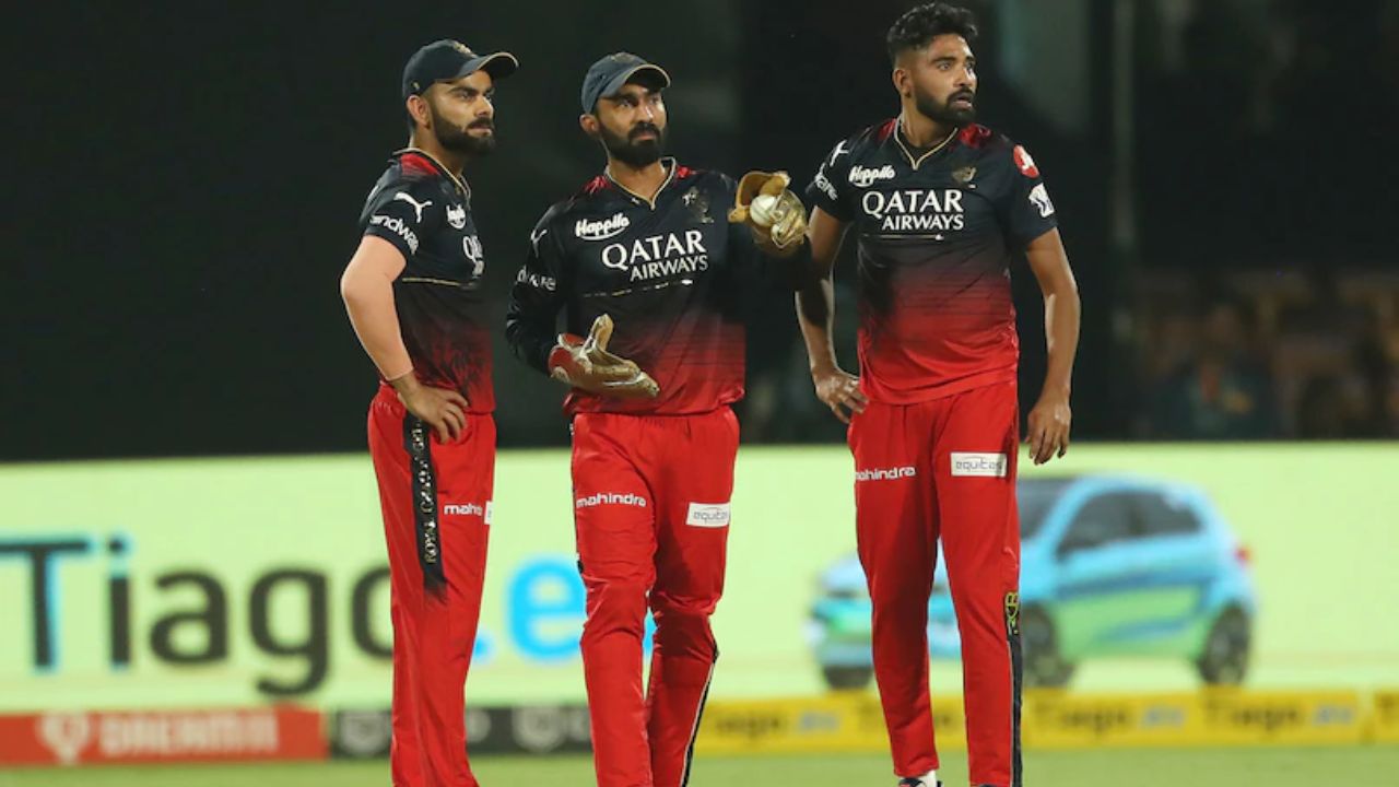 IPL 2026 RCB Mentor Dinesh Karthik become father of a baby Girl Virat Kohli congrats him