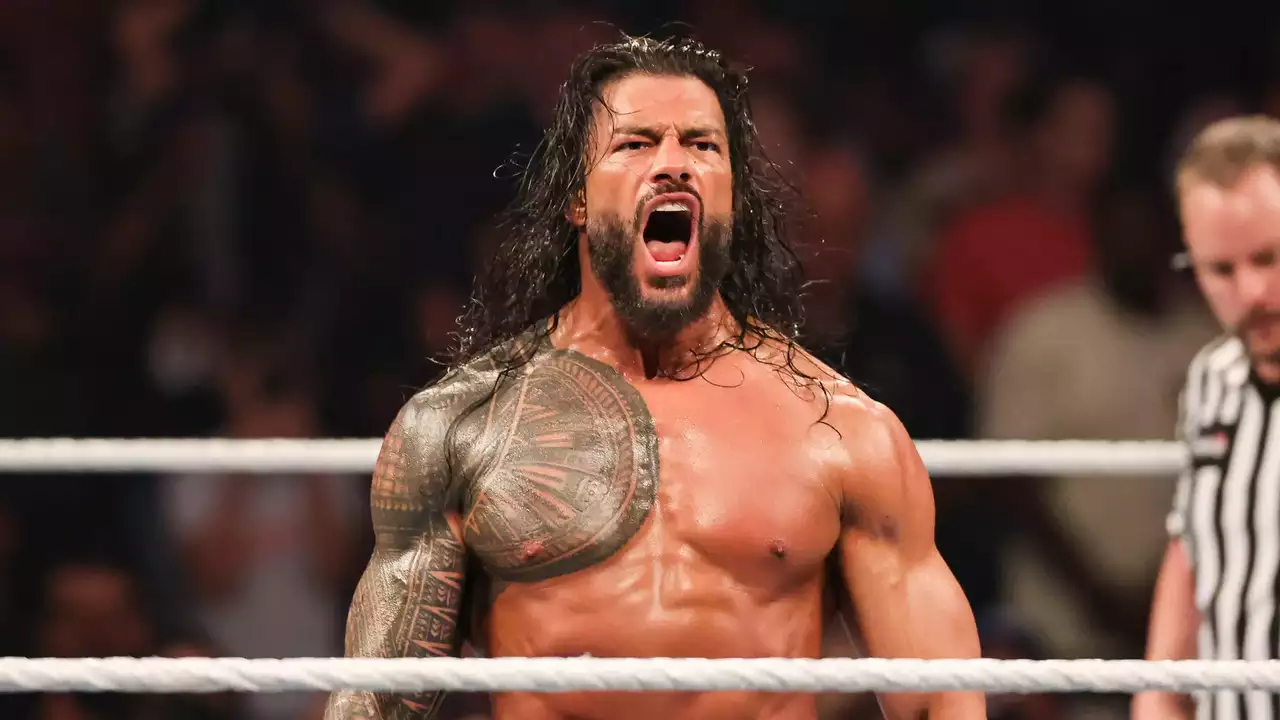Roman Reigns height