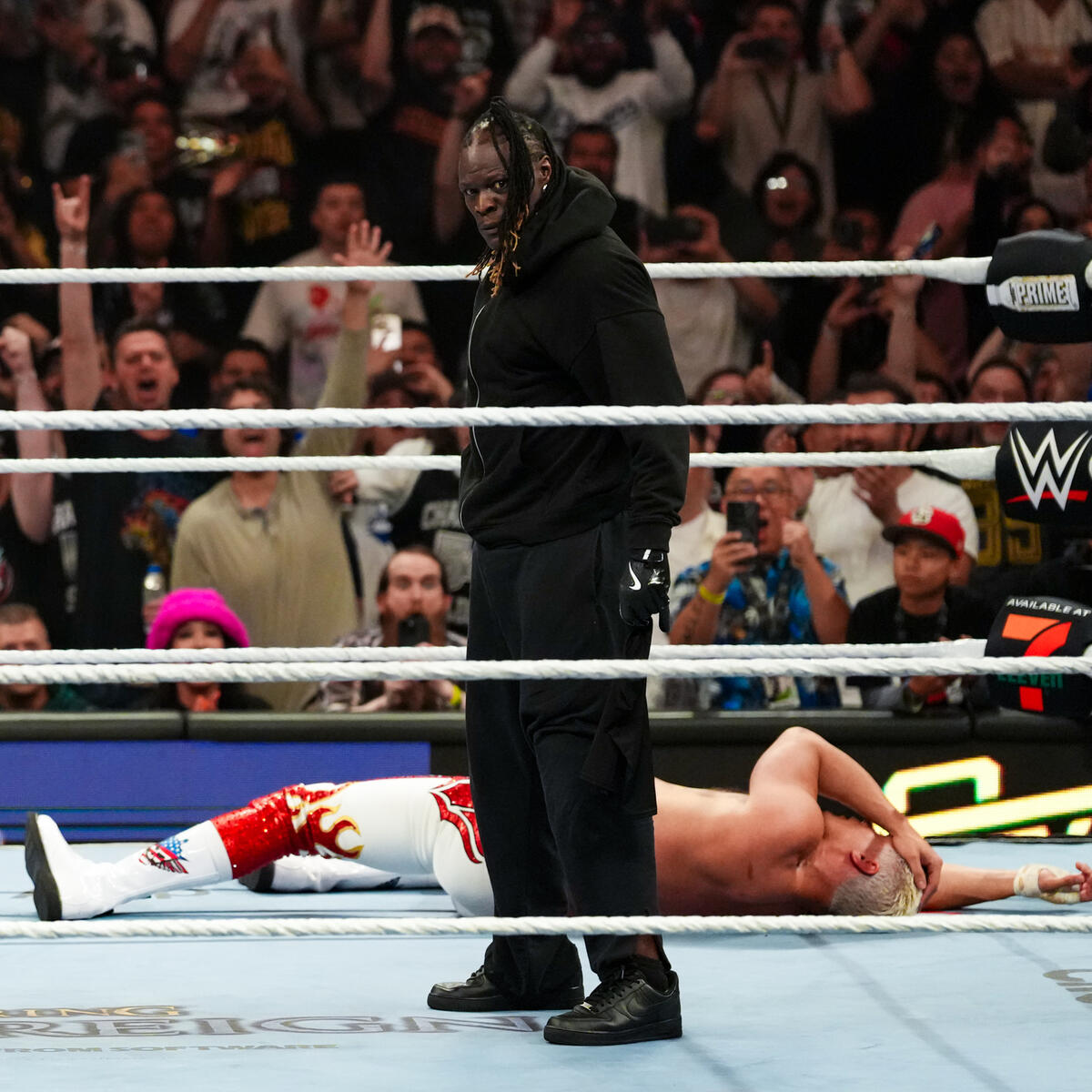 R Truth
