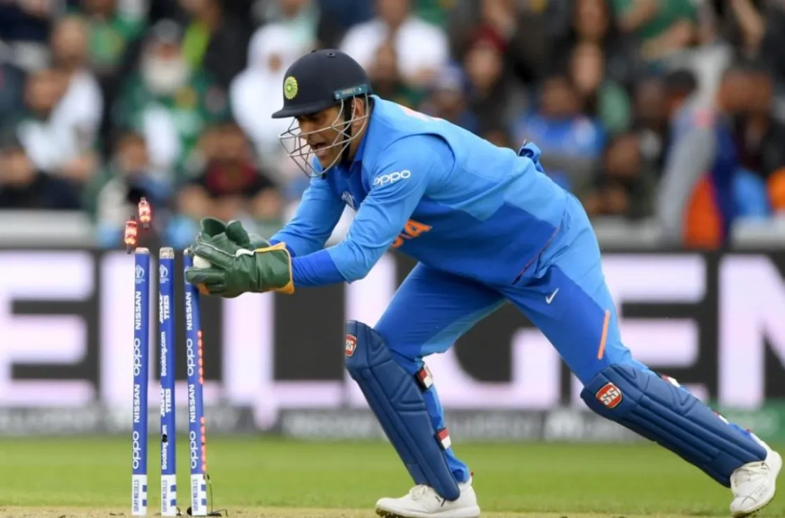 MS Dhoni Fastest Stumping