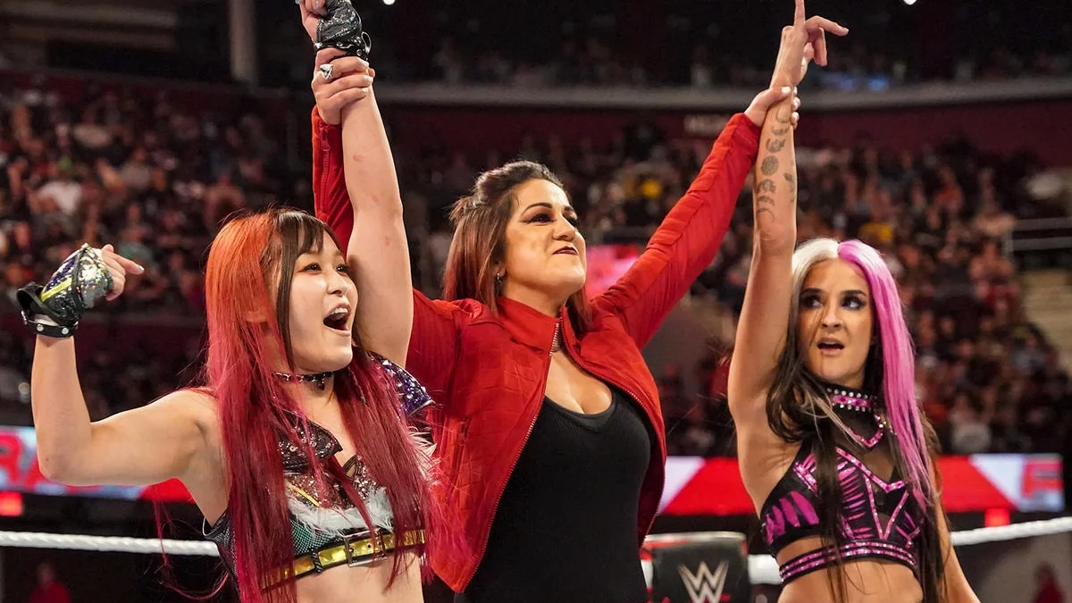 Bayley IYO SKY Dakota Kai August 10 C