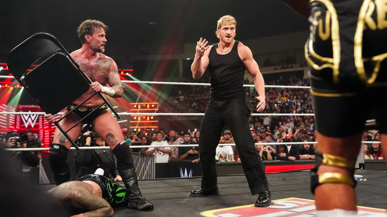 Logan Paul CM Punk