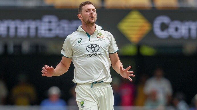 Josh Hazlewood 16x9