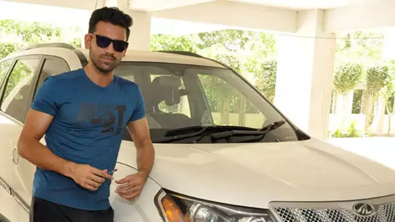 Deepak Chahar Cars & Tattoo Photo