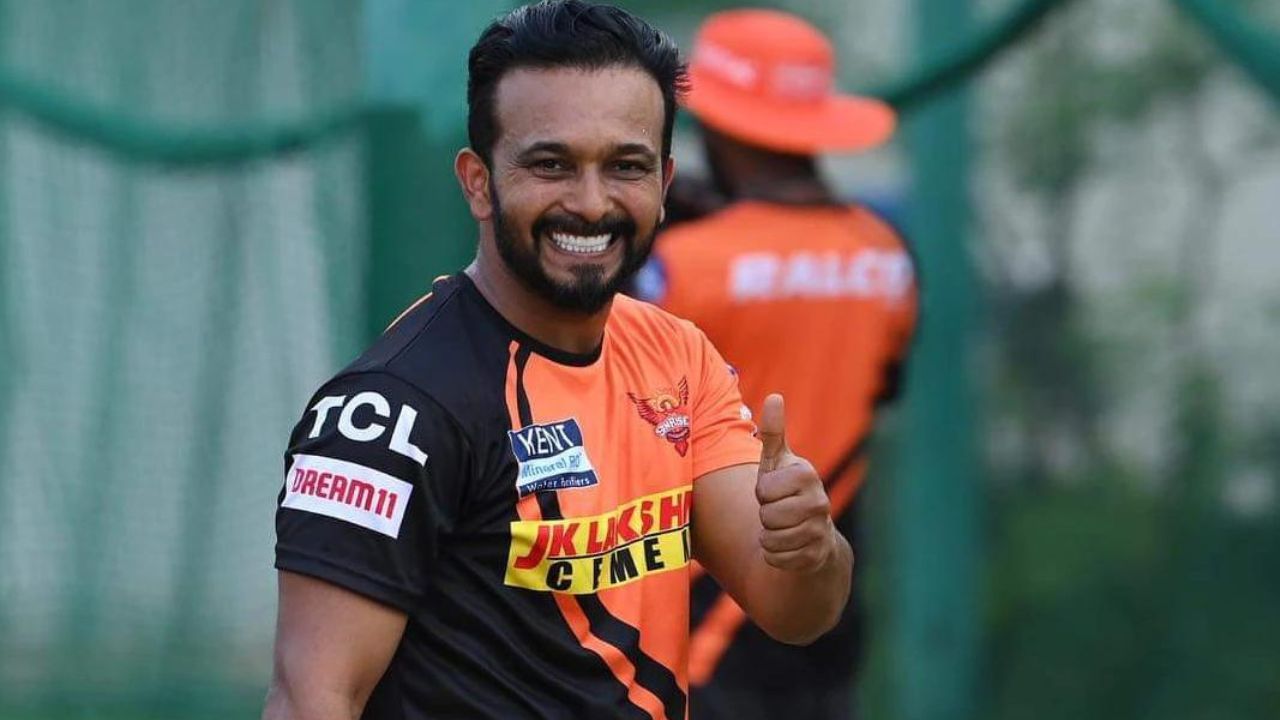 Kedar Jadhav Religion & Family