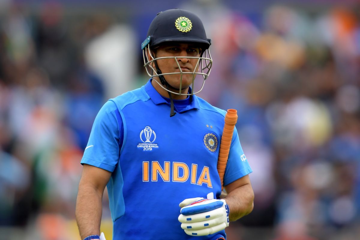 MS Dhoni Height & Weight