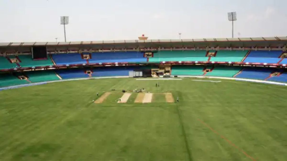 RCB vs MI pitch report